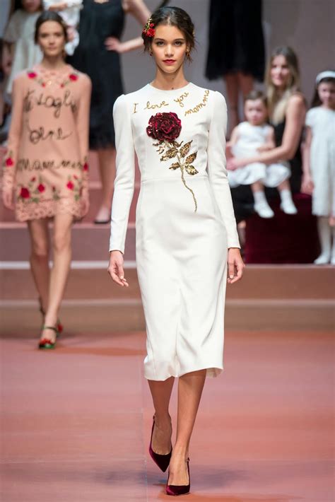 fashion dolce gabbana|dolce and gabbana female models.